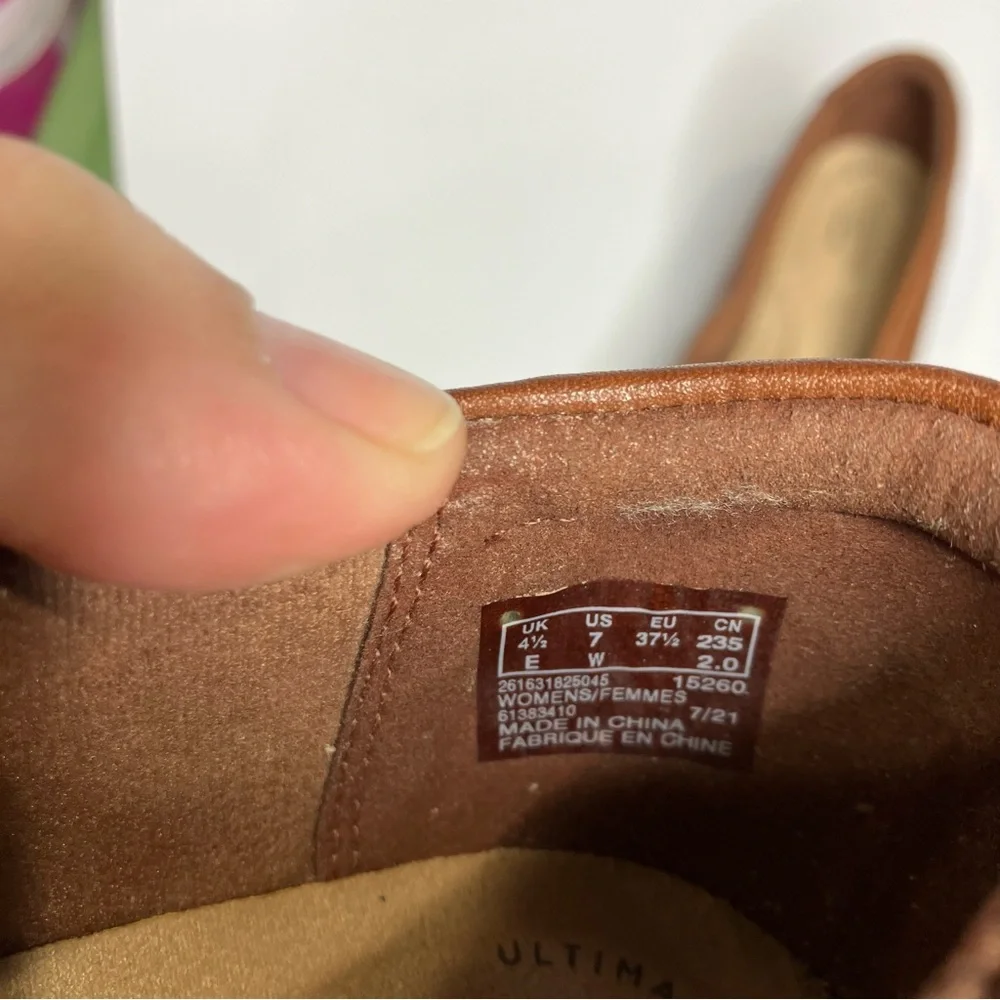 Clarks brown leather loafers slip‎ on loafers business casual comfort women’s 7